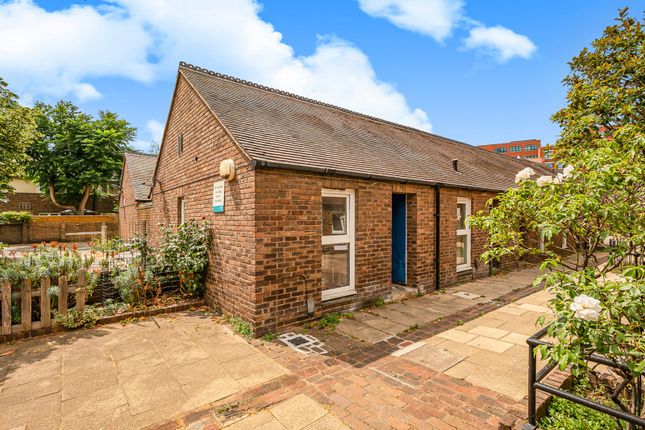 Curtis Way, London 1 bed end of terrace house for sale