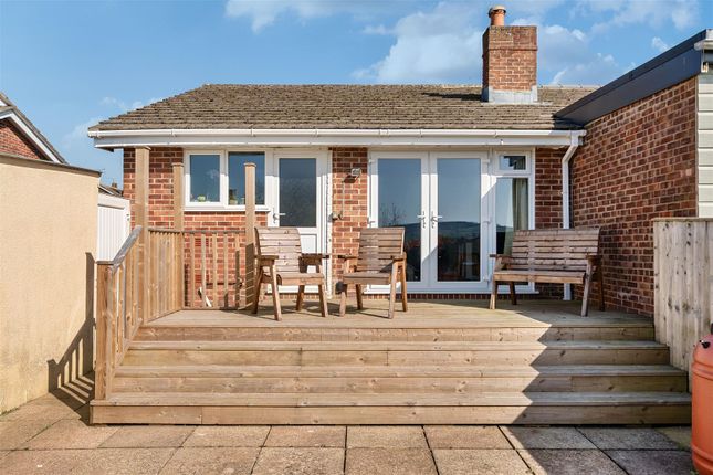 2 bedroom semi-detached bungalow for sale