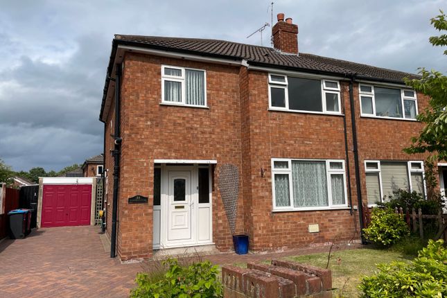 Manor Drive, Great Boughton, Chester... 3 bed semi