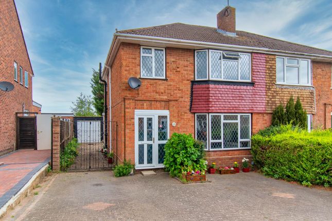 Sevenoaks Road, Earley, Reading 3 bed semi