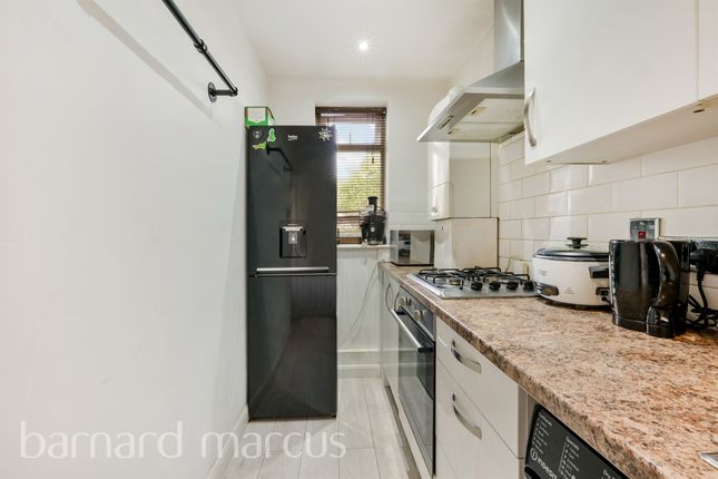 1 bedroom ground floor flat for sale