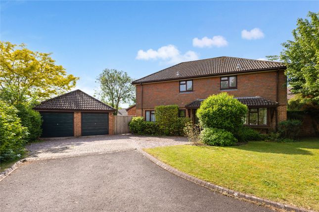 Lovett Walk, Winchester, Hampshire, SO22 4 bed detached house for sale