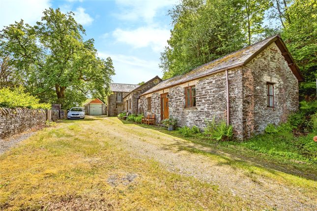 4 bedroom link detached house for sale
