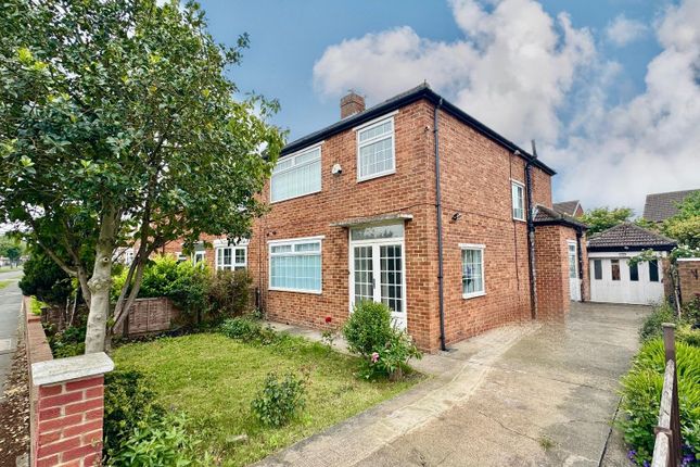 3 bedroom semi-detached house for sale
