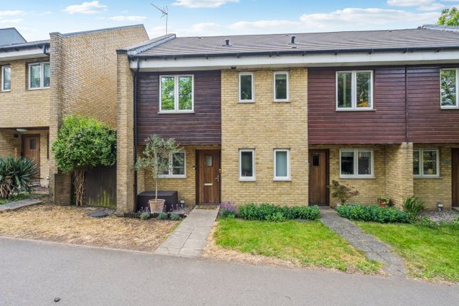 Watersmeet, Hitchin, SG4 3 bed terraced house for sale