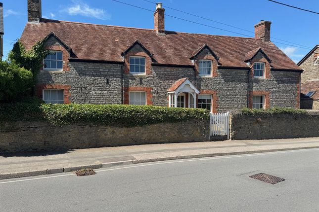 Station Road, Stalbridge 5 bed detached house for sale