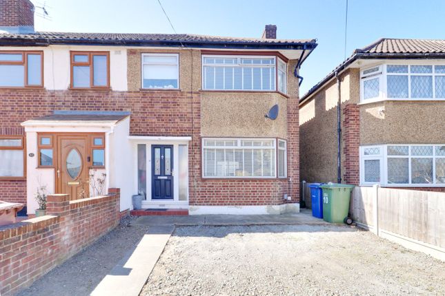 Alfred Road, South Ockendon RM15 3 bed end of terrace house for sale