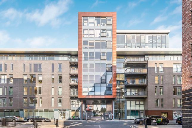 Crown Wharf, Roach Road, Bow E3 2 bed apartment for sale