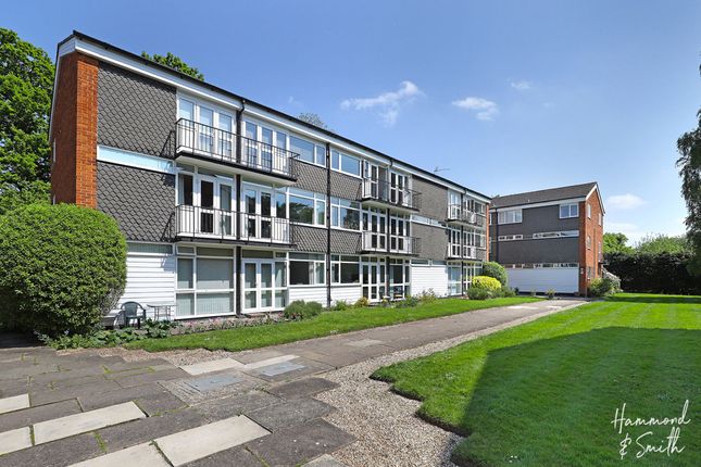 Hartland Road, Epping CM16 2 bed flat for sale
