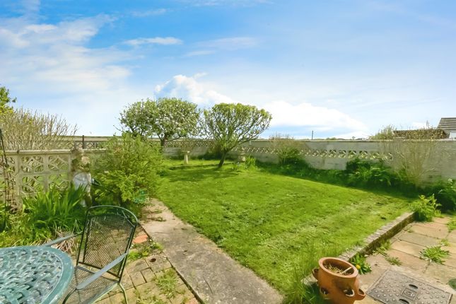 4 bedroom semi-detached bungalow for sale