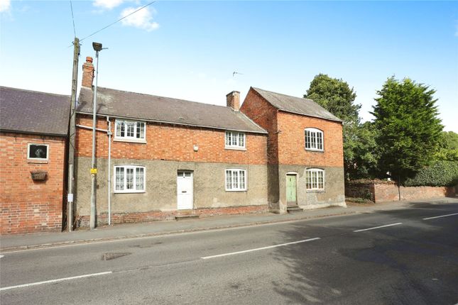 4 bed detached house