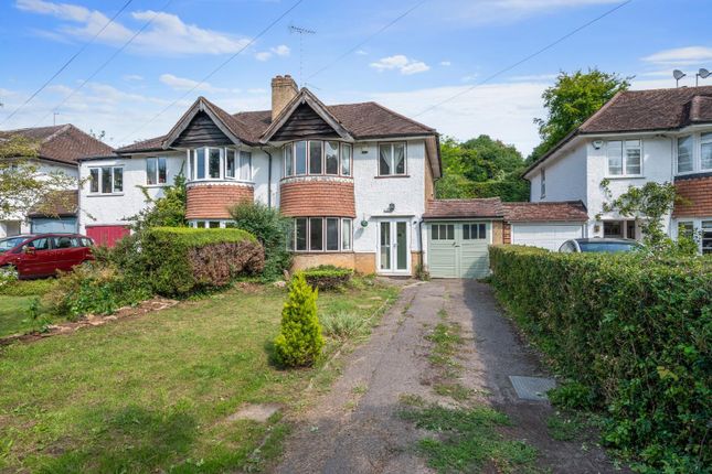 Chipstead Lane, Lower Kingswood 3 bed semi