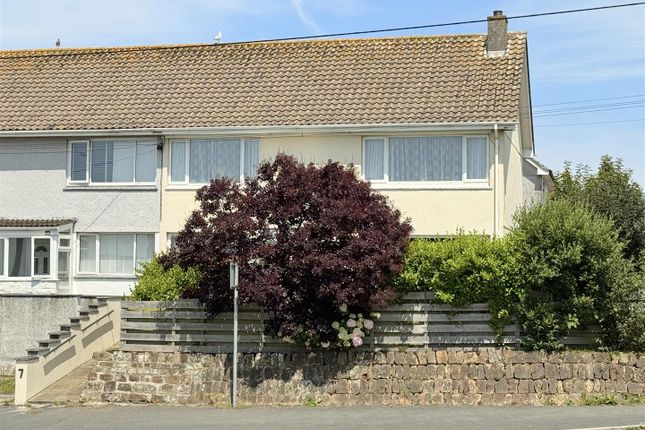 4 bed semi-detached house