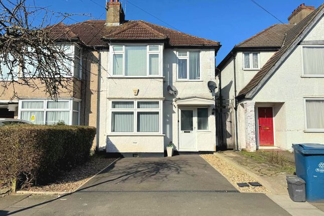 Toorack Road, Harrow 1 bed apartment for sale