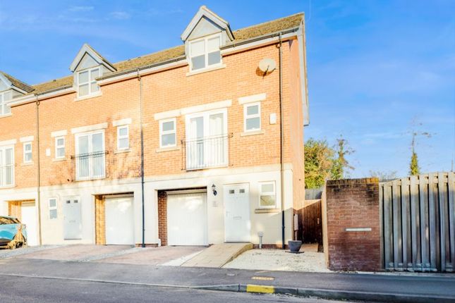 Occupation Lane, Mansfield NG21 3 bed townhouse for sale