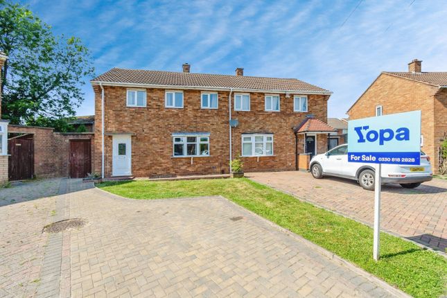 3 bedroom semi-detached house for sale