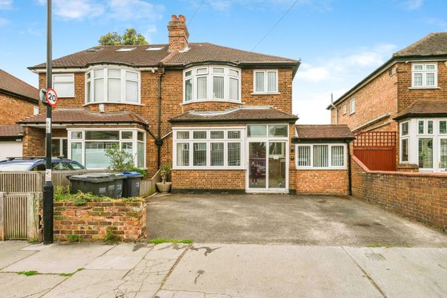 4 bedroom semi-detached house for sale