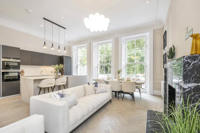2 bed flat