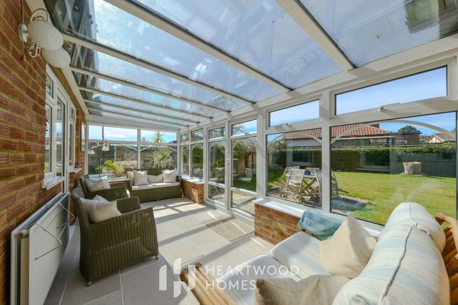 Stanley Avenue, St. Albans, AL2 3AB 5 bed detached bungalow for sale