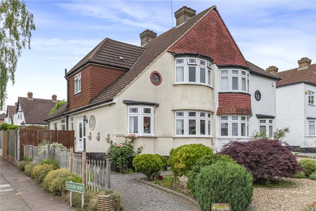 Chestnut Avenue, West Wickham, BR4 3 bed semi