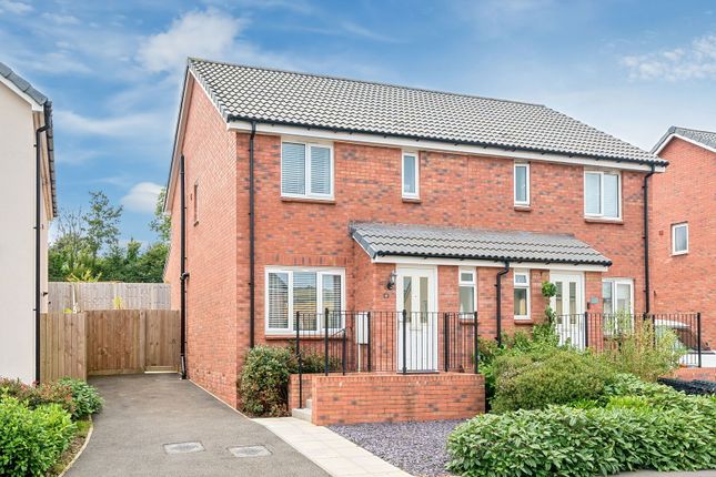 3 bedroom semi-detached house for sale