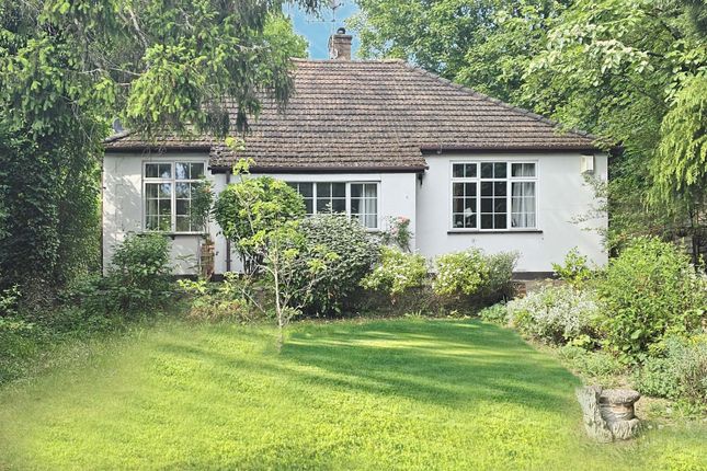 Sevenoaks Road, Orpington BR6 2 bed detached bungalow for sale