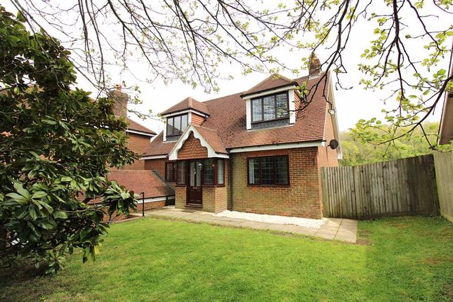 Brighton Road, Coulsdon 3 bed detached house for sale