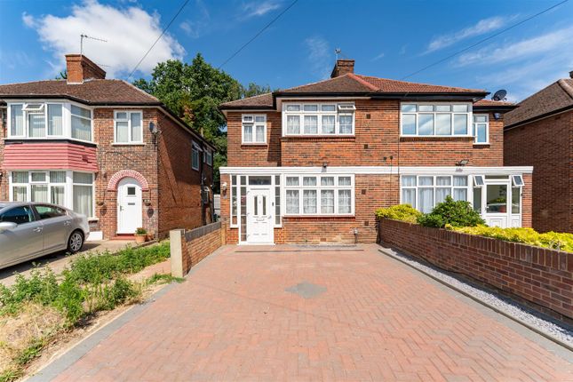 Avenue Crescent, Hounslow TW5 3 bed property for sale