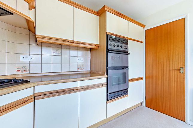 2 bed bungalow