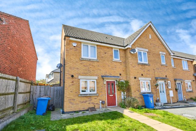 3 bedroom end of terrace house for sale