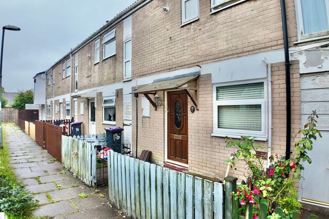 Fields Road, Oakfield, NP44 2 bed terraced house for sale
