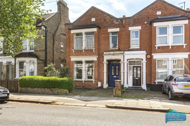 5 bedroom semi-detached house for sale