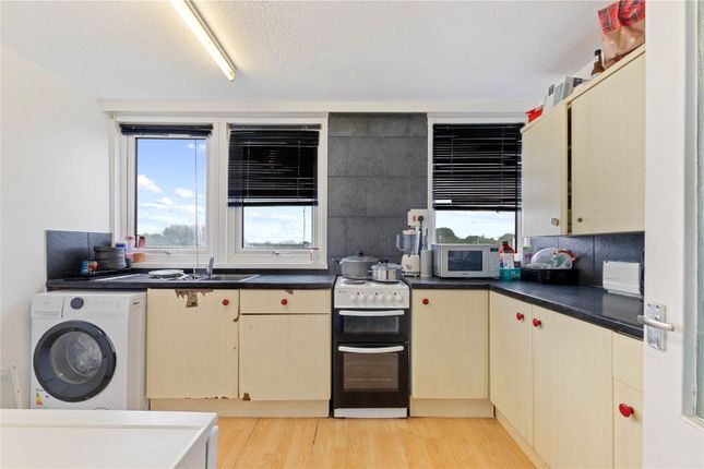 2 bedroom maisonette for sale