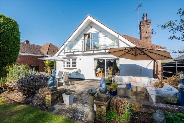 Leighton Road, Bedfordshire LU6 4 bed detached house for sale