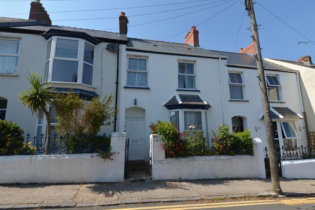 5 bed property