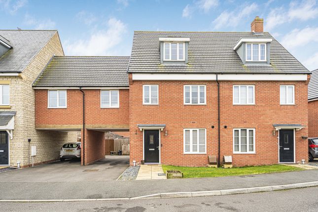 Vulcan View, Bicester, OX26 4 bed semi