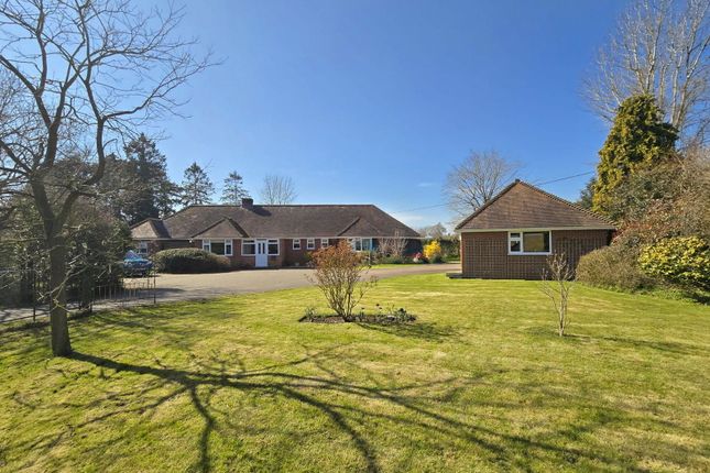 The Turnpike, Norwich NR16 4 bed chalet for sale