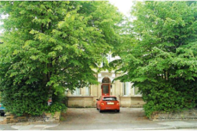 2 bedroom maisonette for sale