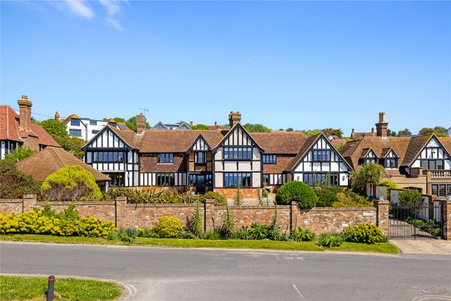 Roedean Way, Brighton, East Sussex, BN2 5 bed detached house for sale