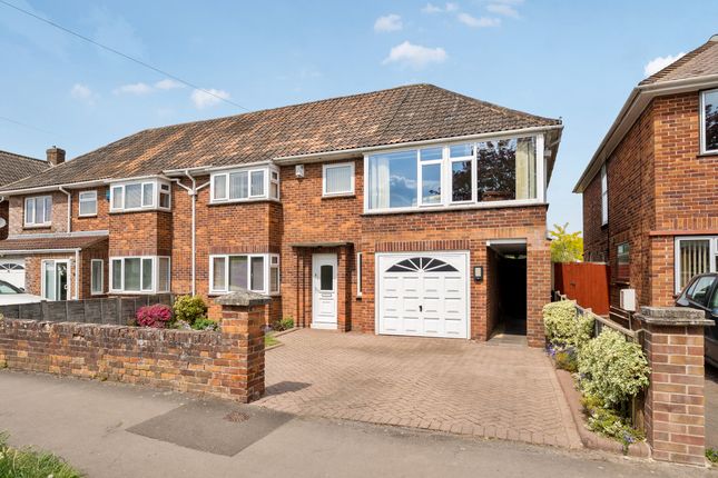 5 bedroom semi-detached house for sale