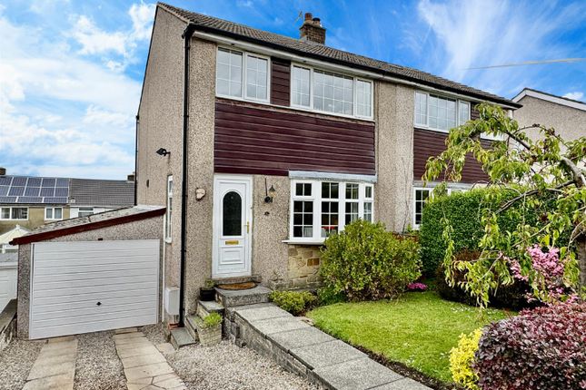 Branshaw Grove, Exley Head, Keighley... 3 bed semi