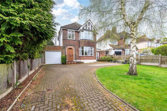 Brompton Farm Road, Rochester, Kent, ME2 3 bed detached house for sale