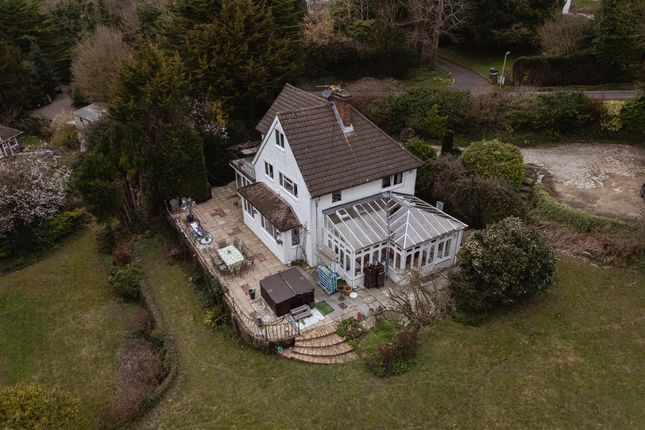 Shepherds Hill, Merstham, Redhill 3 bed detached house for sale