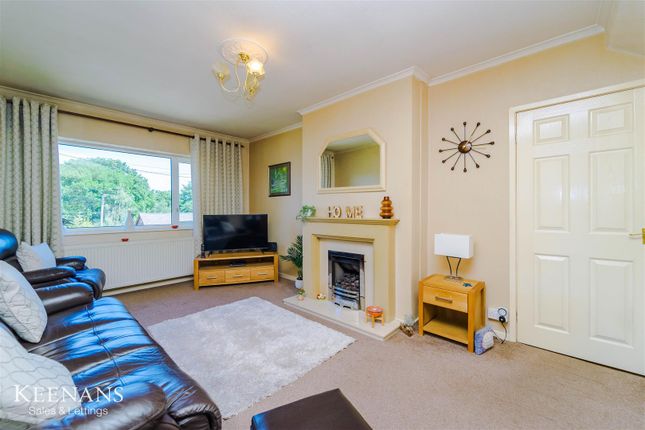 3 bedroom semi-detached bungalow for sale