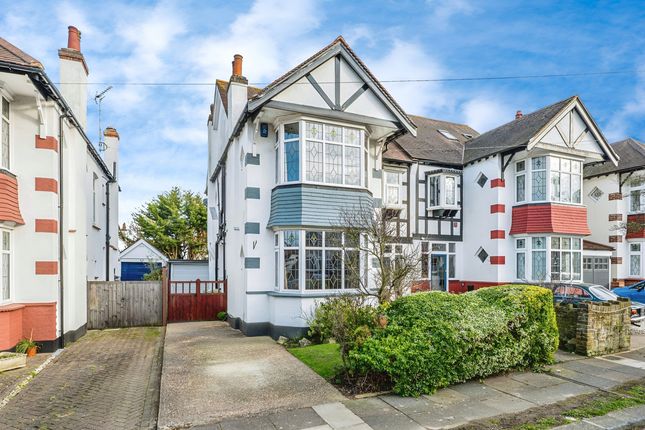 5 bedroom semi-detached house for sale
