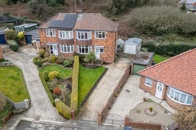 3 bedroom semi-detached house for sale