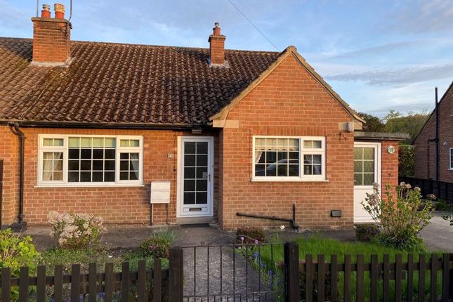 2 bedroom semi-detached bungalow for sale