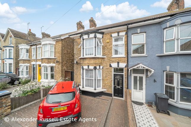 Osborne Road, Broadstairs, CT10 3 bed semi