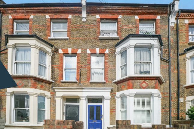 Bravington Road, London, W9 1 bed apartment for sale