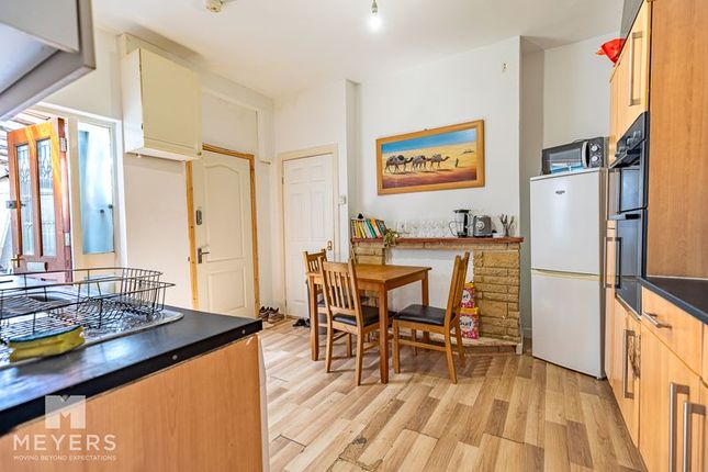 6 bedroom terraced house for sale